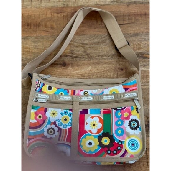 LeSportsac Deluxe Everyday Crossbody Bag Tan Nylon Adjustable Strap Jukebox Rare - Picture 4 of 12